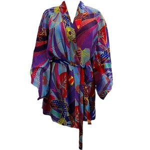 100% rayon super silky multicolored short robe / cover up in great condition